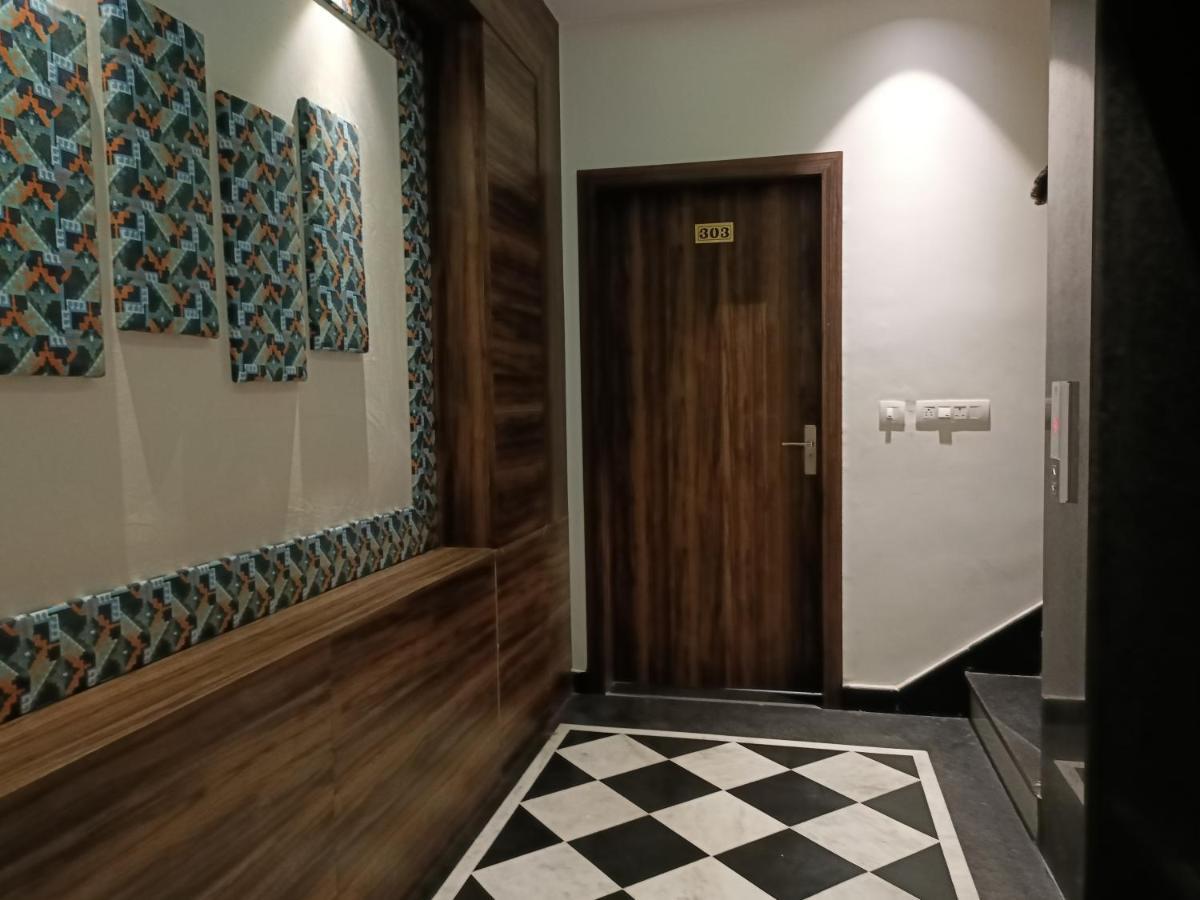 Hotel Vrinda Inn Udaipur Ngoại thất bức ảnh
