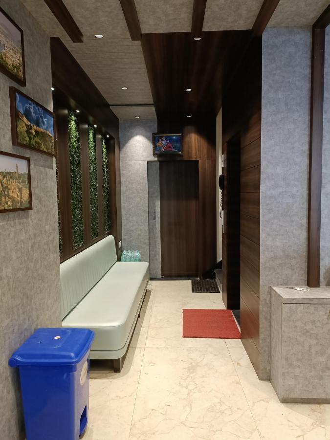 Hotel Vrinda Inn Udaipur Ngoại thất bức ảnh