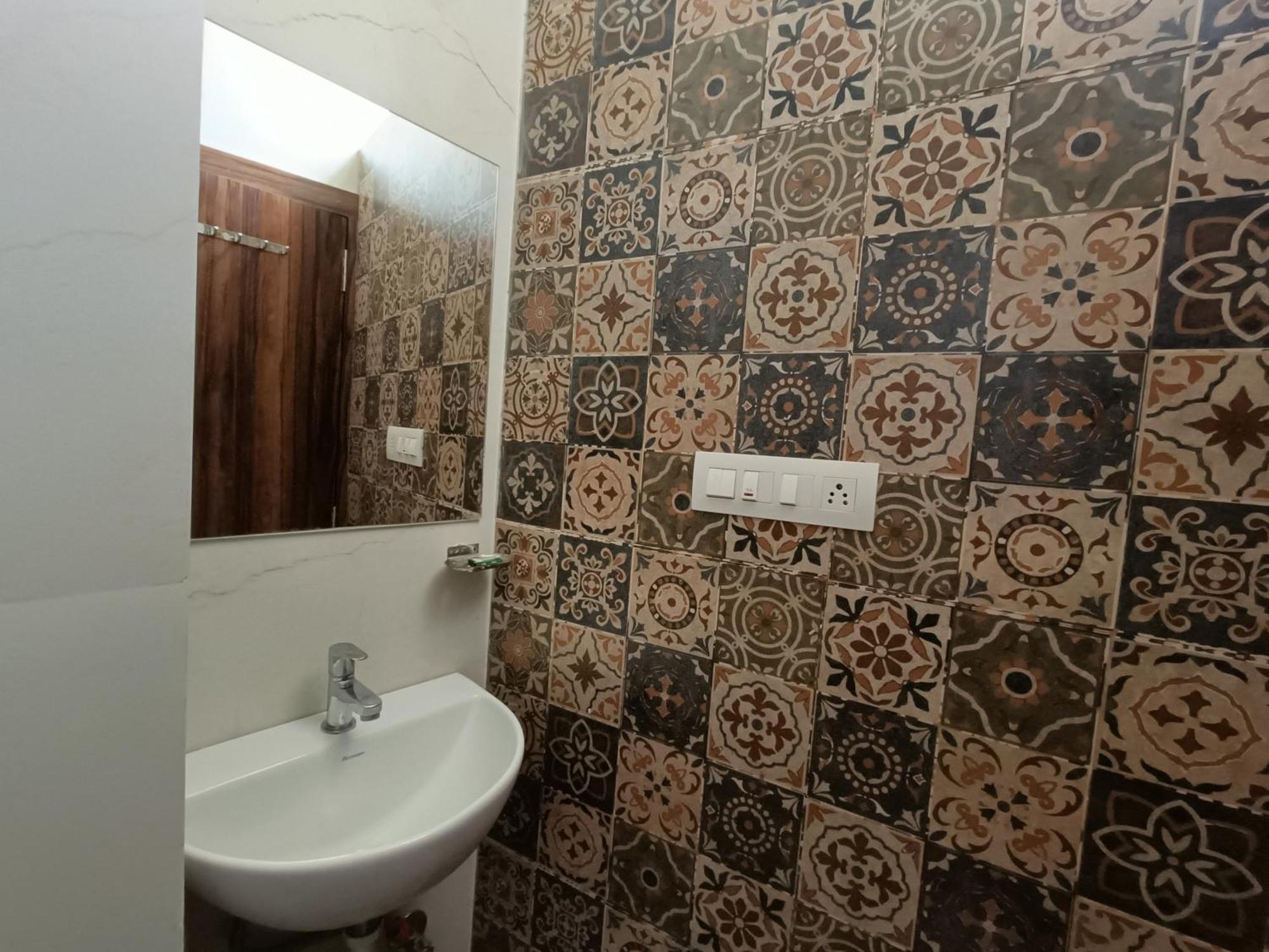 Hotel Vrinda Inn Udaipur Ngoại thất bức ảnh